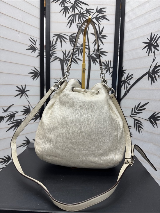Coach Pebbled Leather Drawstring Hobo Bag/2way